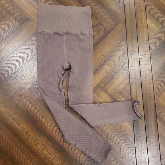 Free People Happiness Runs Brown Ribbed Leggings XS/S - Picture 1 of 3